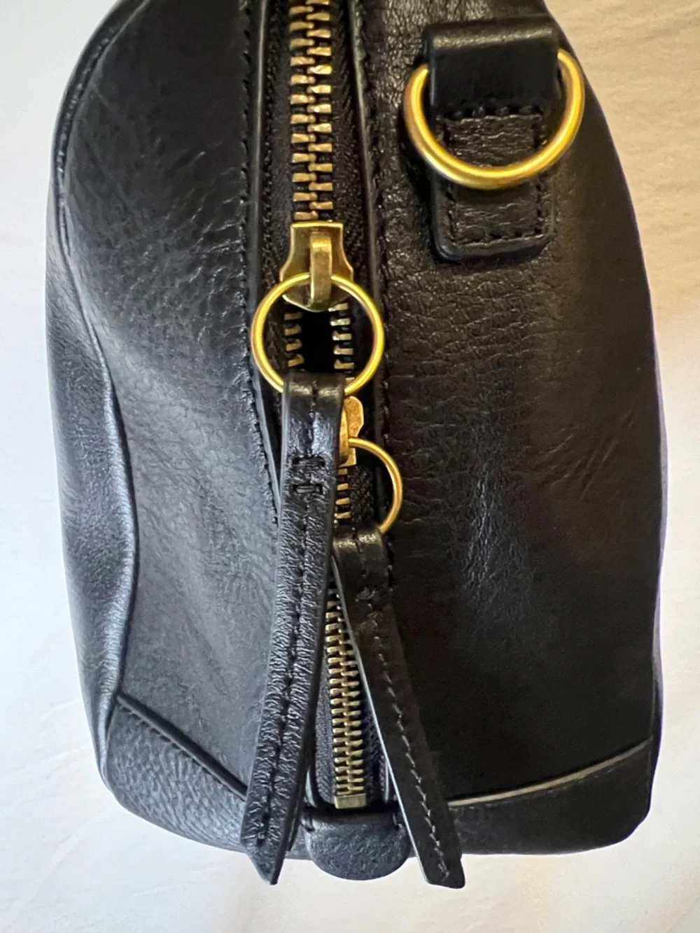 Fossil Black Leather Zip-Top Tote - Picture 9 of 10